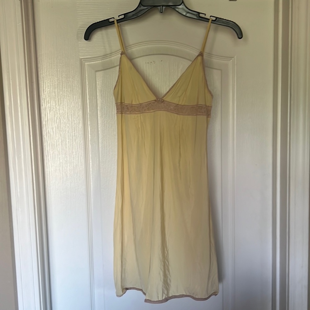 VS Nightgown